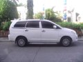 Toyota Innova J 2006 model-5