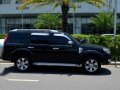 nice ford everest-2