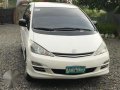 2004 toyota previa gas at local unit-3