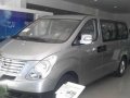 2017 Hyundai Grand Starex 2.5L CRDI 10str Automatic -4