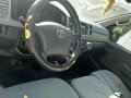 Toyota Hiace Commuter MT 2012-4