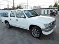 Toyota Hilux 2000 for sale-1