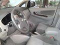 toyota innova g diesel-3