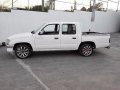 Toyota Hilux 2000 for sale-2