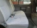 2000 model toyota hiace commuter van-7