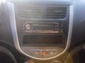 Hyundai Accent 1.4 manual transmission-5
