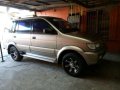 for sale 2003 Isuzu crosswind-0