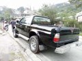 Mitsubishi Strada 4x4-4