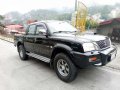 Mitsubishi Strada 4x4-1