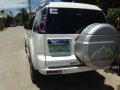 ford everest 2009 limited edition 4x2 2.5 diesel matic-2