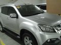 Isuzu mux 3.0ls a 4x2 2016-0