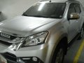 Isuzu mux 3.0ls a 4x2 2016-1