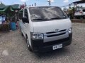 Toyota Commuter 2015 manual diesel-0