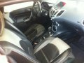 Ford Fiesta Sedan 2011 Trend Automatic-4