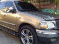 Ford expedition XLT v8 Triton-1