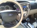 Ford Escape 2010-9