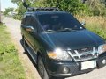 Isuzu crosswind xti 2010 model limited edition-2