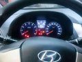 Hyundai accent 2012-5