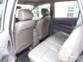 Toyota Innova J 2006 D4D-9