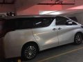 Toyota alphard-3