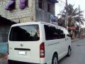 toyota hiace commuter-5