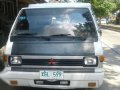 mitsubishi l300 fb model 2003 dual aircon-1