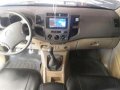 Toyota Hilux G 2010 top of the line-10