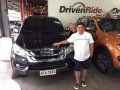 Isuzu MU-X 2.5 AT 2015 Model DrivenRides-0