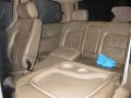 Kia carnival 2 crdi automatic-1