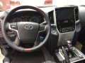 2017 Toyota Land Cruiser Platinum LC200 LC70 LX10 wagon pick up vx lc-11
