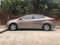 Hyundai Elantra 2011 Gold Limited Edition-4