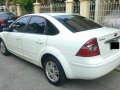 2006 Ford Focus GHIA-5