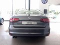 Volkswagen JETTA 2.0 TDI-6