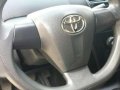 Well maintained Toyota Vios J 2011 Red Manual Gasoline for sale-7