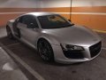 2011 AUDI R8-0