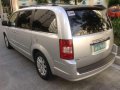 2011 Chrysler Town and Country Stow N Go Diesel AT-6