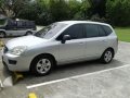 Rush sale 2008 Kia Carens -1