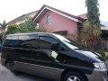 Hyundai Starex diesel crdi local 2003-4