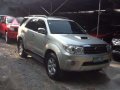 2011 Toyota Fortuner V 4x4 diesel automatic-3