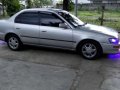 Toyota corolla gli 1.6-4