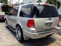 Ford Expedition XLT TRITON 4.6L 4X2 AT 2003-2