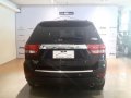 2011 Jeep Grand Cherokee Overland-4