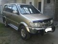 Isuzu crosswind sportivo-0