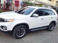 2011 model kia sorento EX CRDI engine top of the line-0