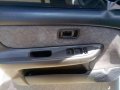 Nissan Sentra 1998 Top of the line-11