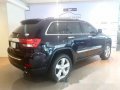 2011 Jeep Grand Cherokee Overland-2