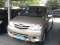 2010 Toyota Avanza G-0
