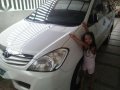 Toyota Innova G -2