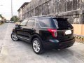 ford explorer top of the line 4x4 very fresh NOT EXPEDITION X5 CAYENNE-2