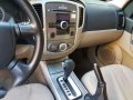 2010 Ford Escape XLS 4x2-8